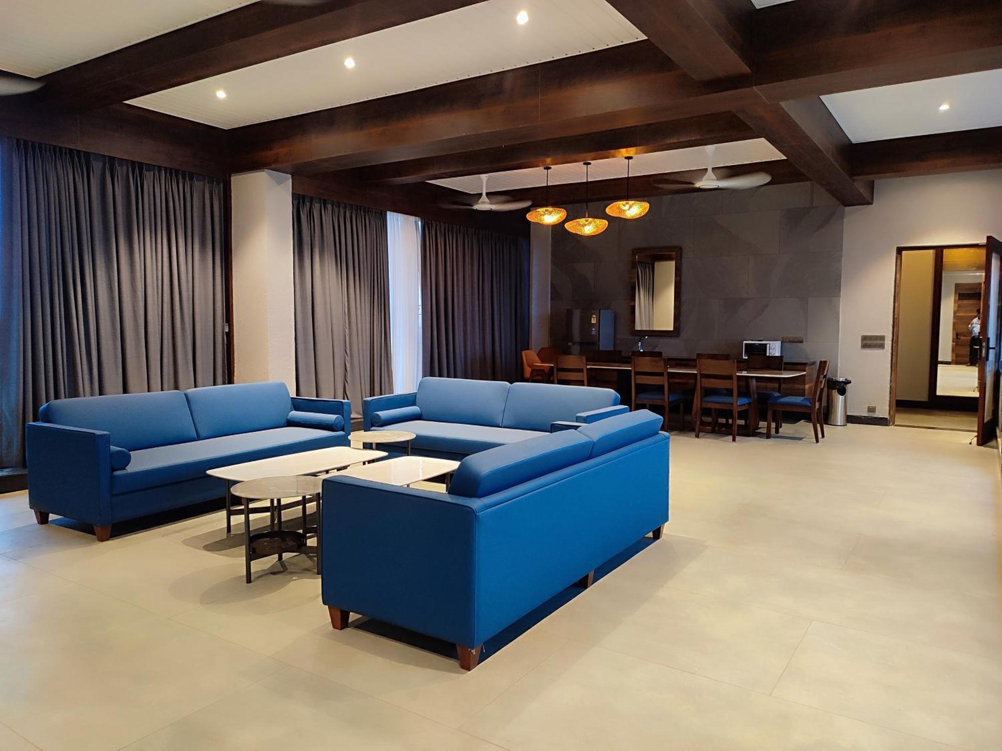 Manas Lifestyle Villas, イガットプリ エクステリア 写真