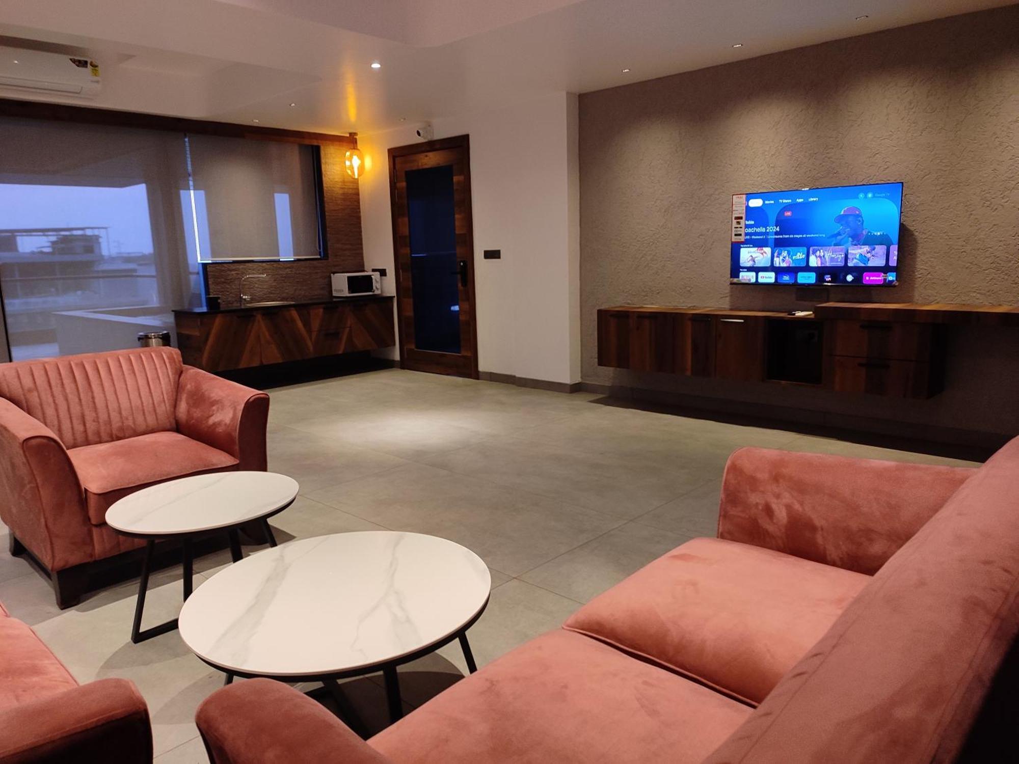 Manas Lifestyle Villas, イガットプリ エクステリア 写真