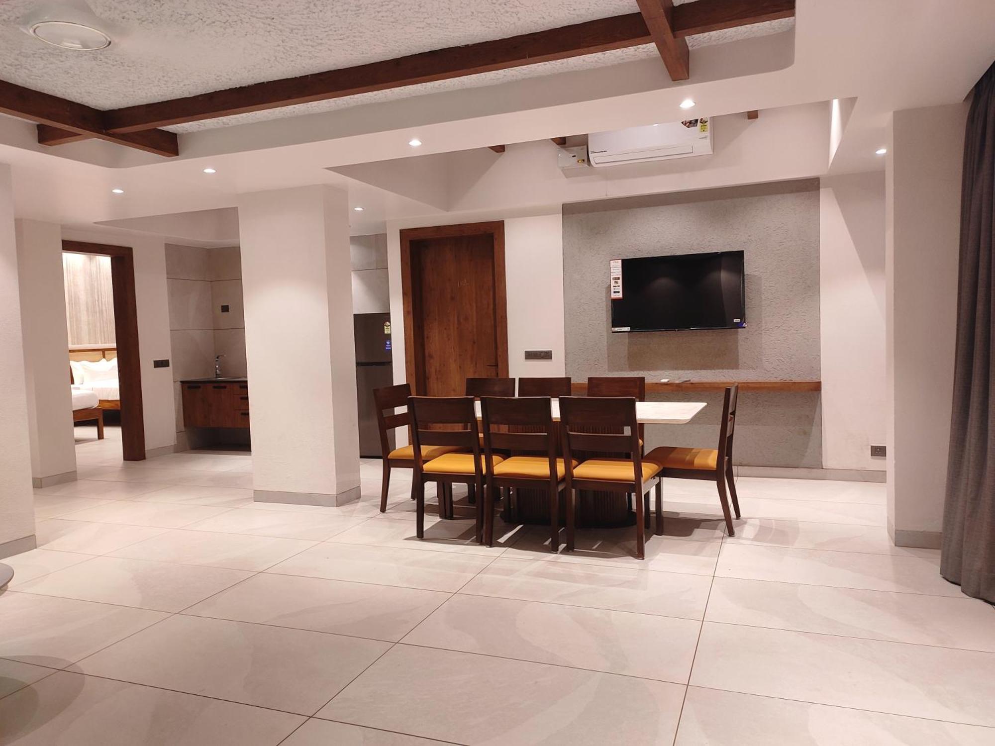 Manas Lifestyle Villas, イガットプリ 部屋 写真